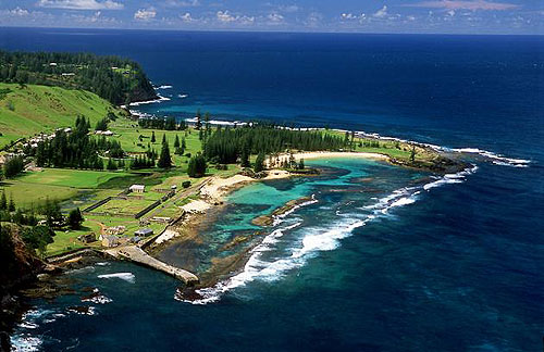 Emily Bay Norfolk Island Norfuk Ailen Australia