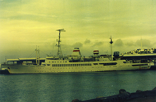 Russian research vessel Akademik Shirshov in Wellington New Zealand