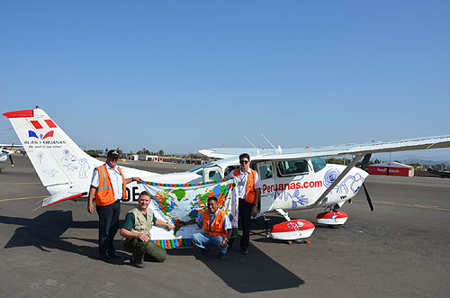 Crew Alas Perunanas with WorldTimeZone kanga Alas Peruanas offer flights over Nazca lines UNESCO World Heritage Site Peru worldtimezone travel