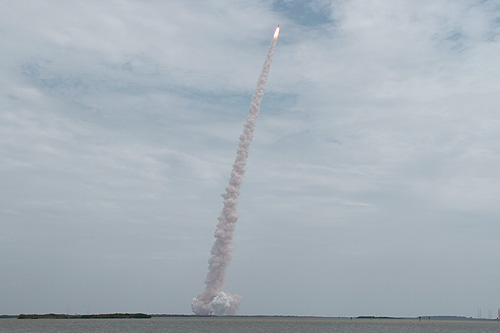 NASA space shuttle Atlantis successfully blasted last time from Cape Canaveral on Friday July 8 2011 photo Alexander Krivenyshev World Time Zone